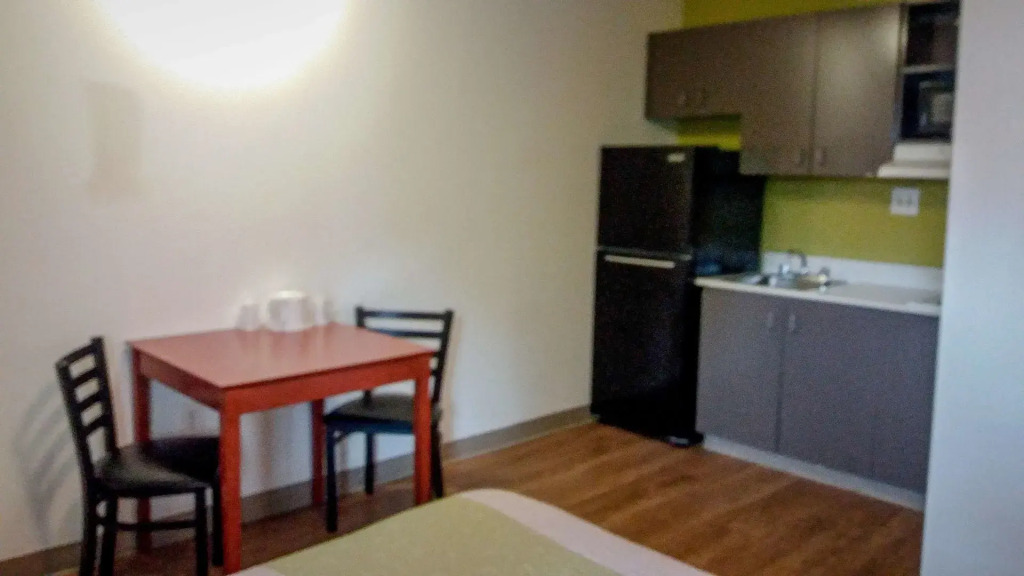 Motel 6-Greensboro, NC - I-40
