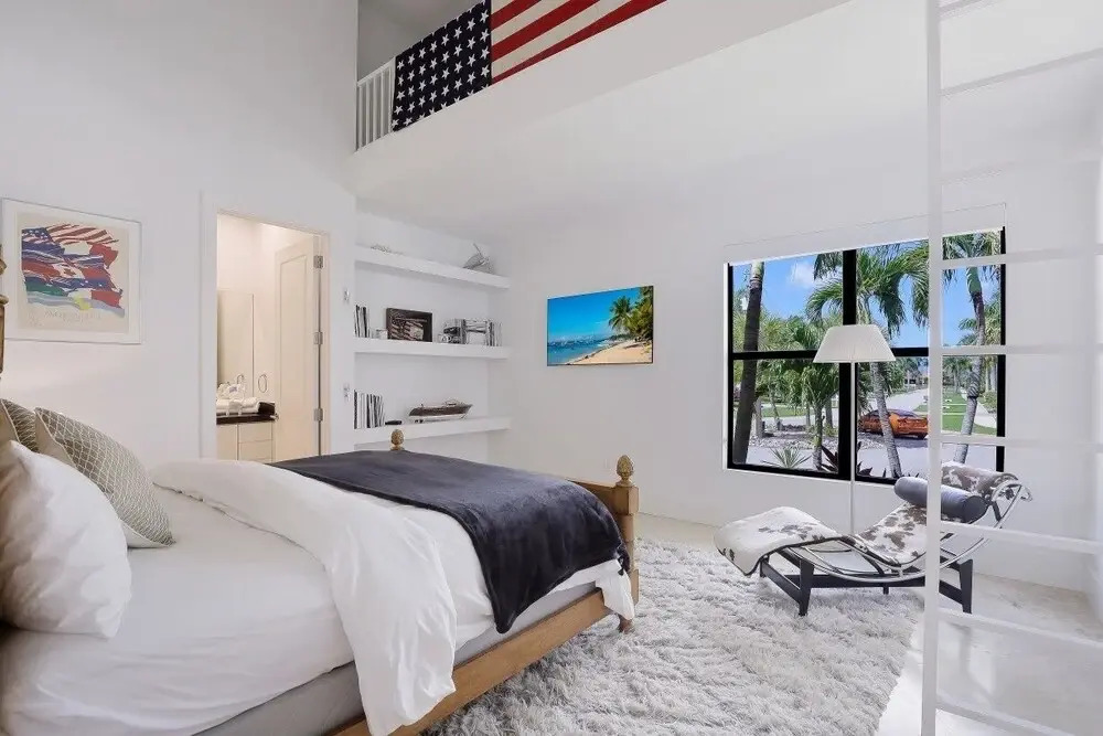 Buttercup Ct. 92, Marco Island Vacation Rental 3 Bedroom Home by Redawning