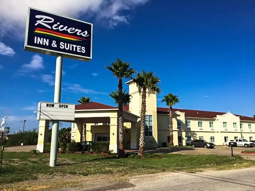 Rivers Inn and Suites