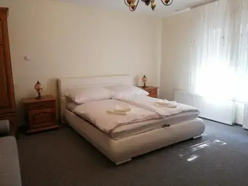 Anzsore apartman