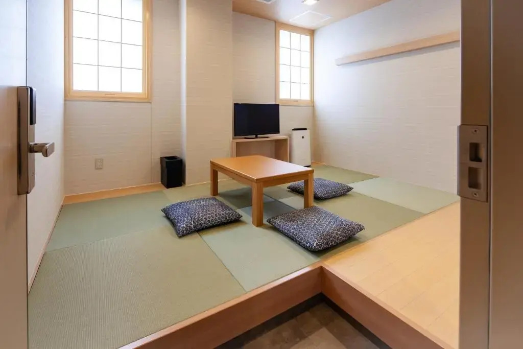 Y's Cabin & Hotel Naha Kokusai Dori