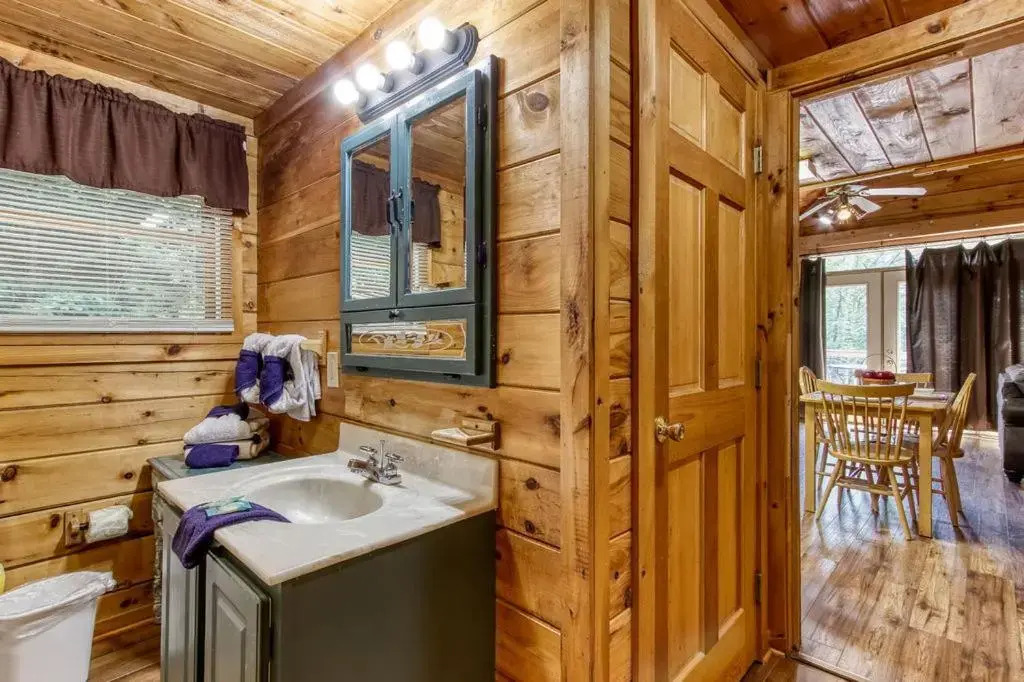 Sugar Bear Lodge