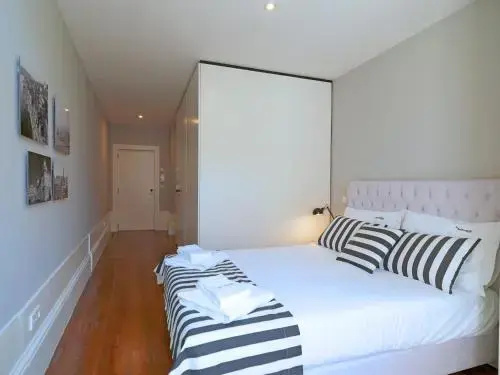 FLH Porto Portuguese Apartments