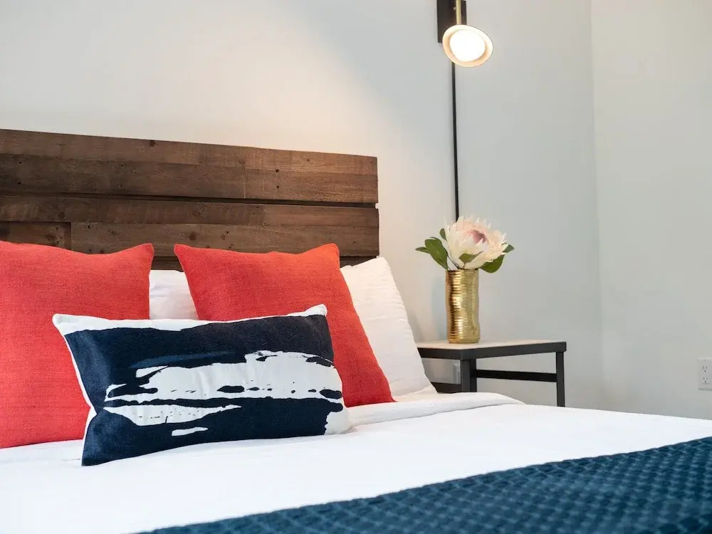 The Living Local Dojo Atx 4 Bedroom Condo