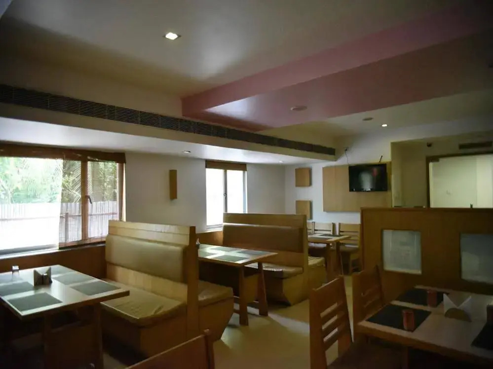 OYO Rooms Railway Station Kumbakonam
