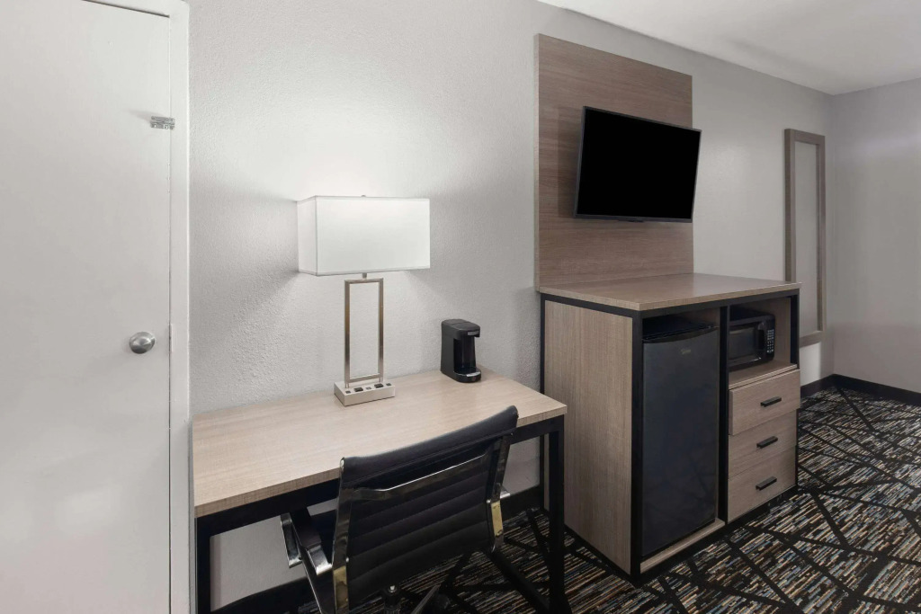 Baymont by Wyndham Mobile/Tillmans Corner