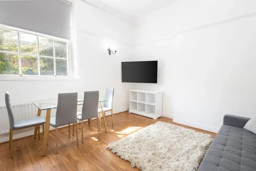 Host Stay St Margaret s Mews