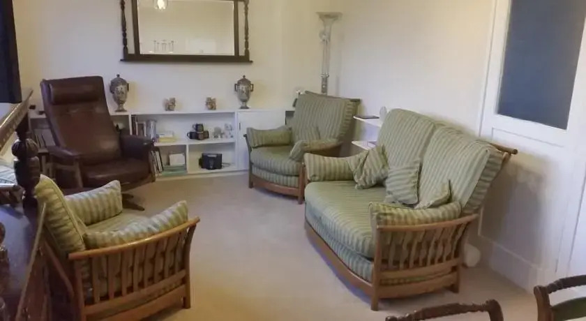 Shelley House Flat