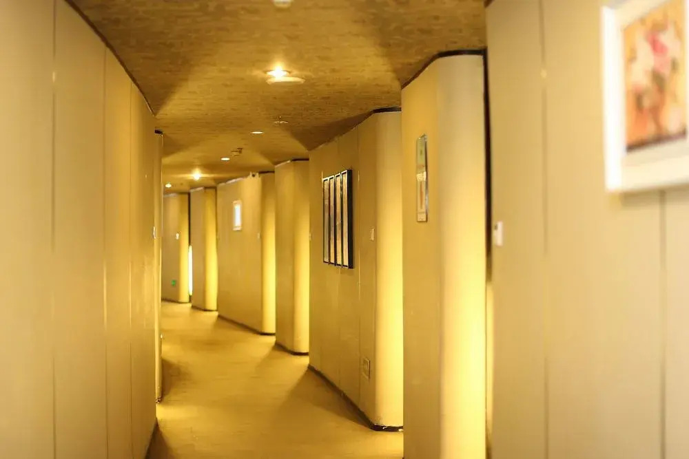 Totem Impression Hotel Wuhou Branch