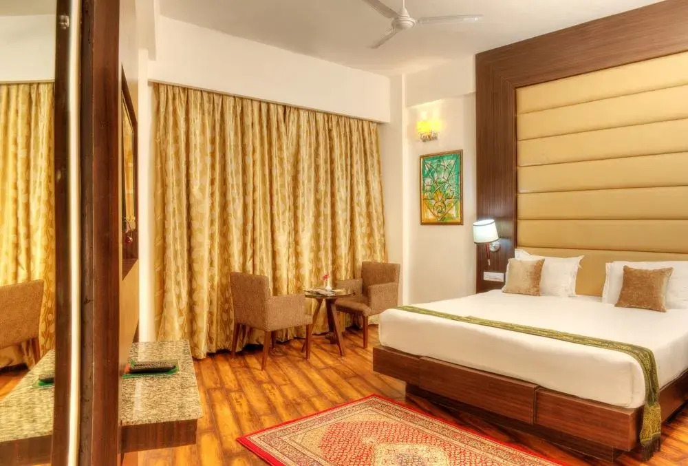 Hotel Ambassador