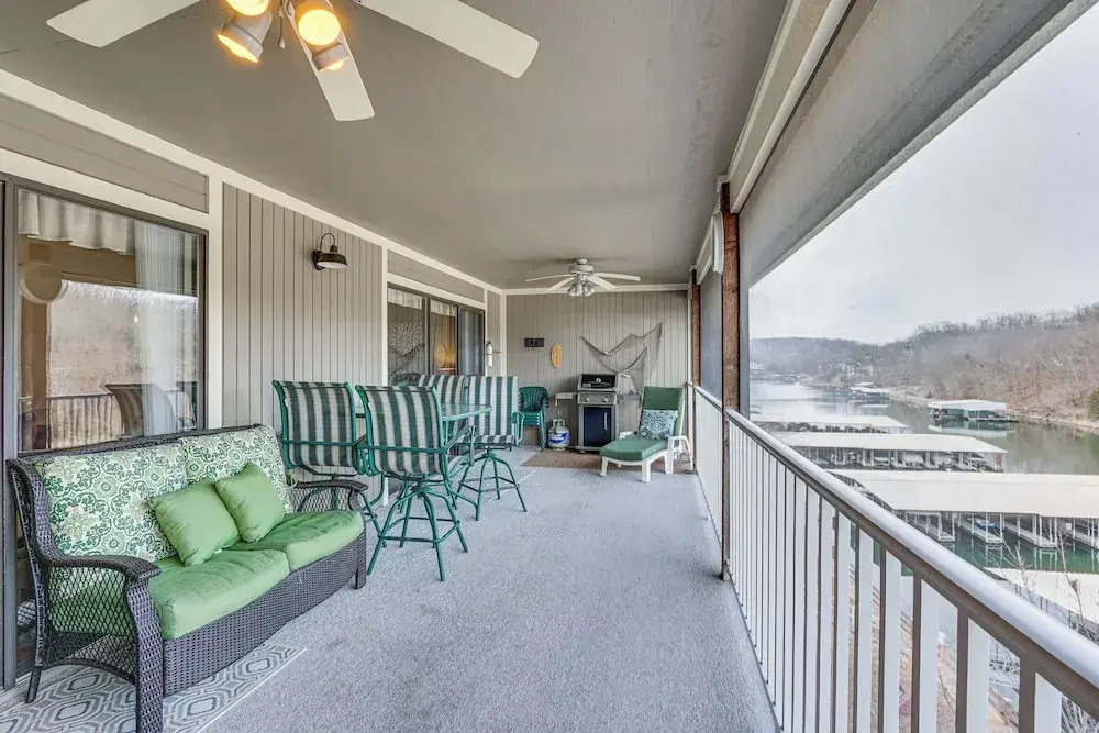 Lakefront Osage Beach Abode w/ Grill & Pool Access