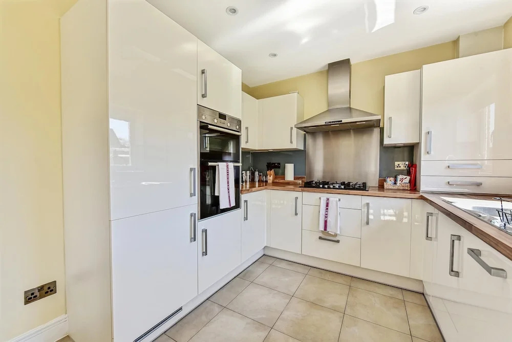 London Heathrow Living Holywell Serviced Houses