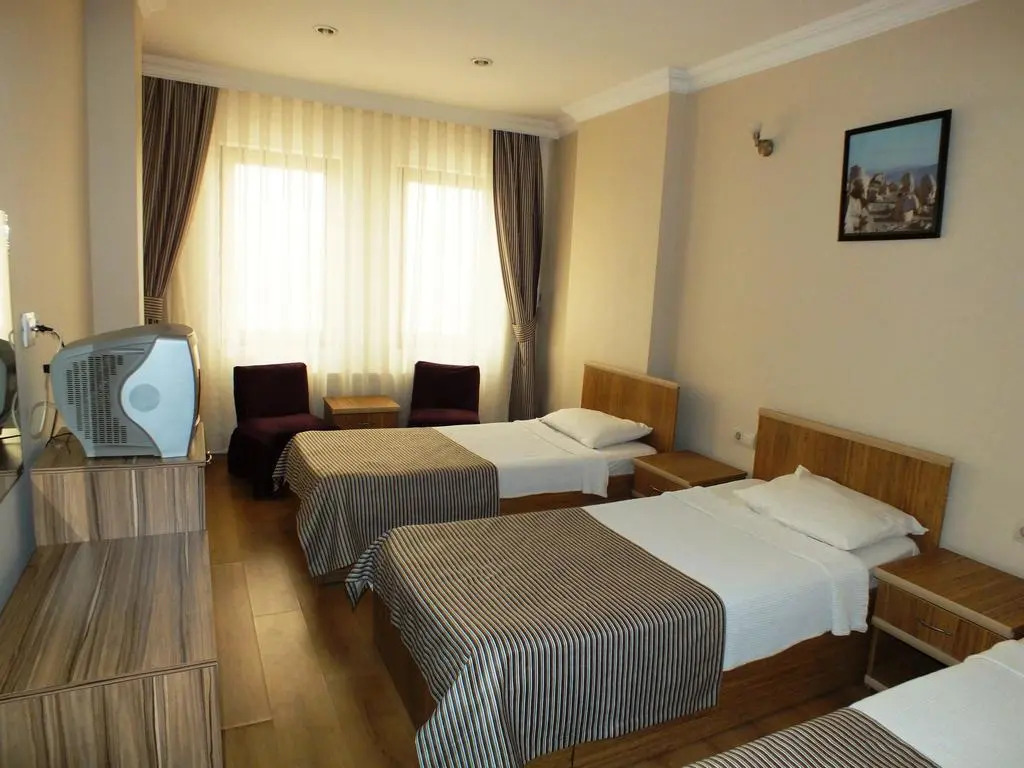 Ece Hotel