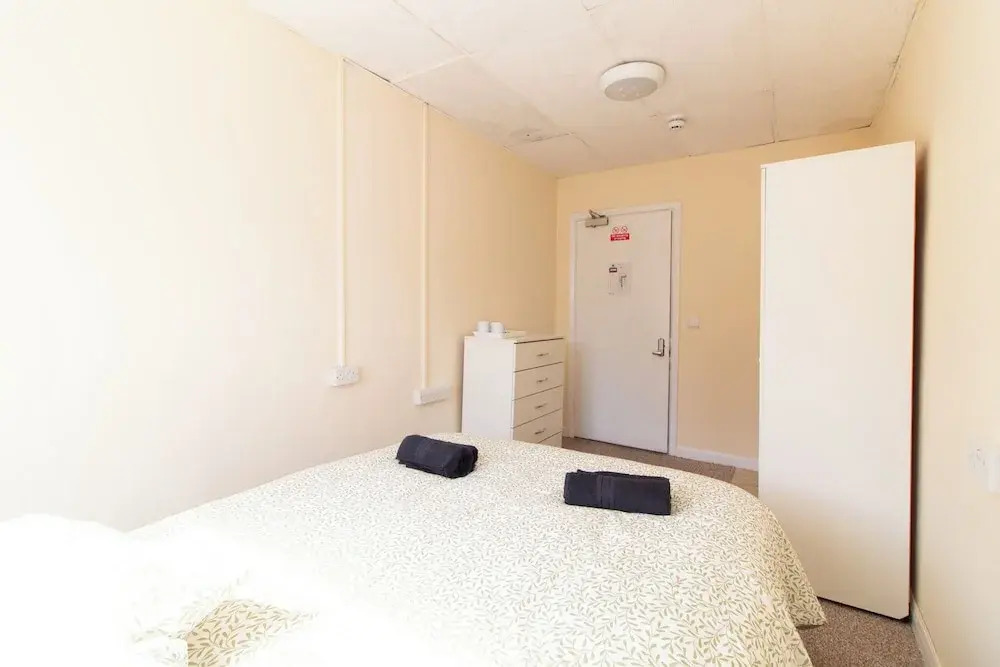 Brookvale Guest House Room 4