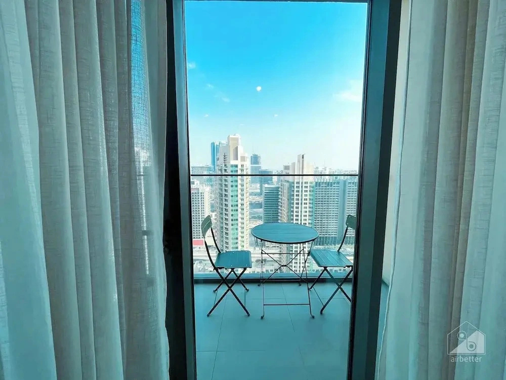 Luxury Burj Royale Modern Apt city view Balcony