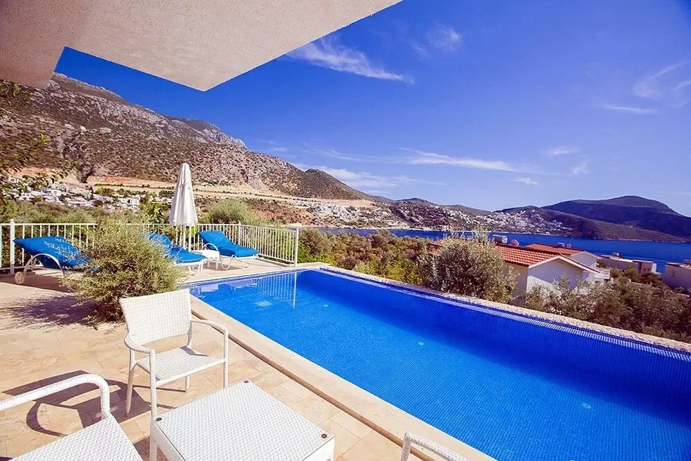 Villa Iris
