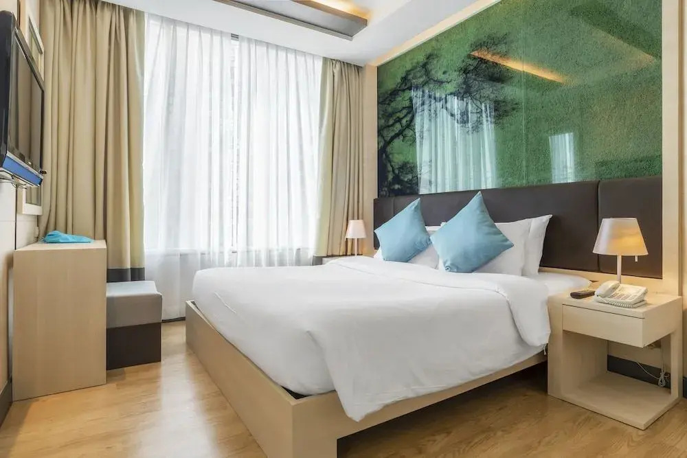 Metropolitan Residence Phrakanong by Favstay