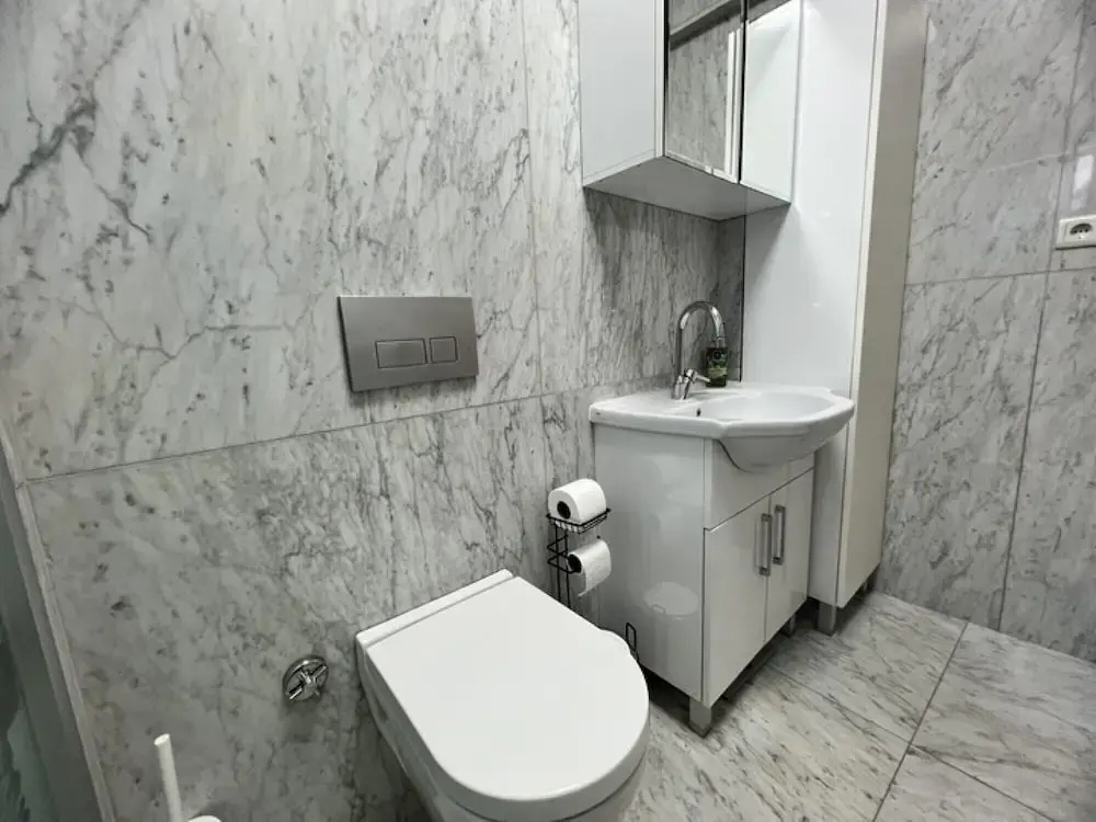 Sleek Flat Close to Osmanbey Metro Station