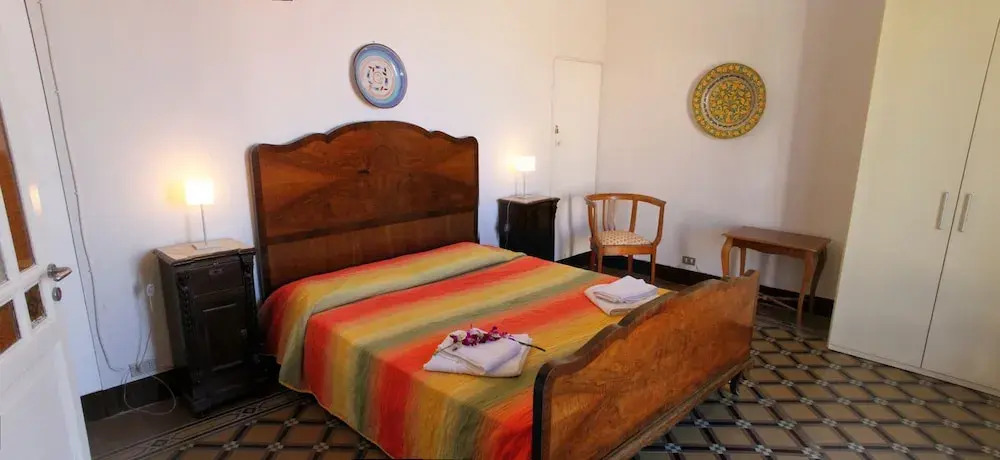 Three bedrooms apartment with large terrace overlooking rooftops of old town
