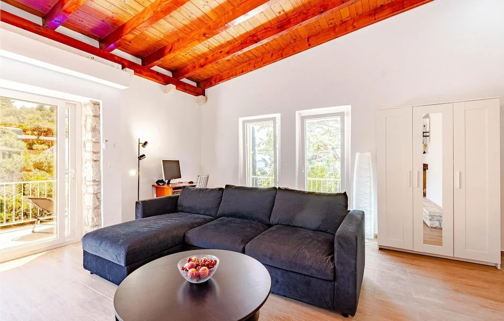 Nice Home in Vela Luka With Wifi