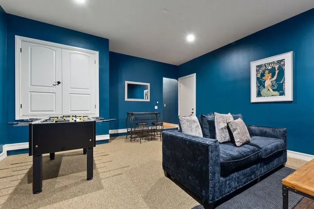 Panoramic Golf Course Views 5 Br home by RedAwning