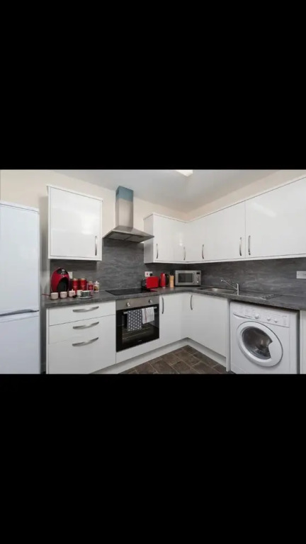Polwarth Gardens Edinburgh Apartment