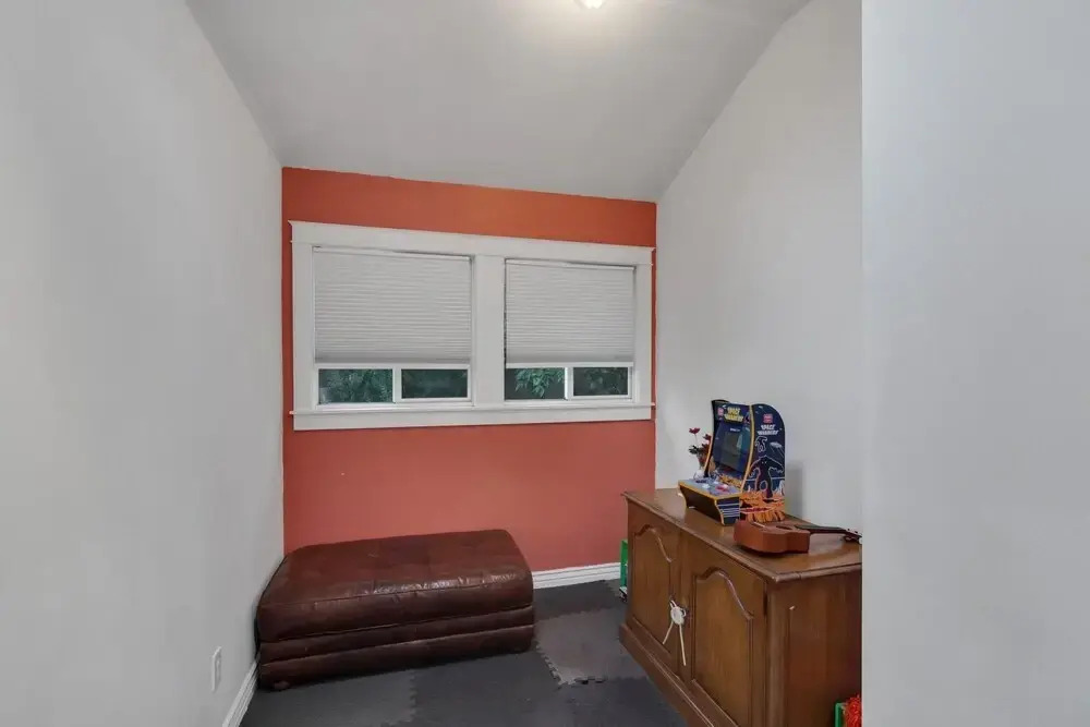 Pet Friendly Denver Home W/patio ~1min. To City Park 2 Bedroom Home by Redawning