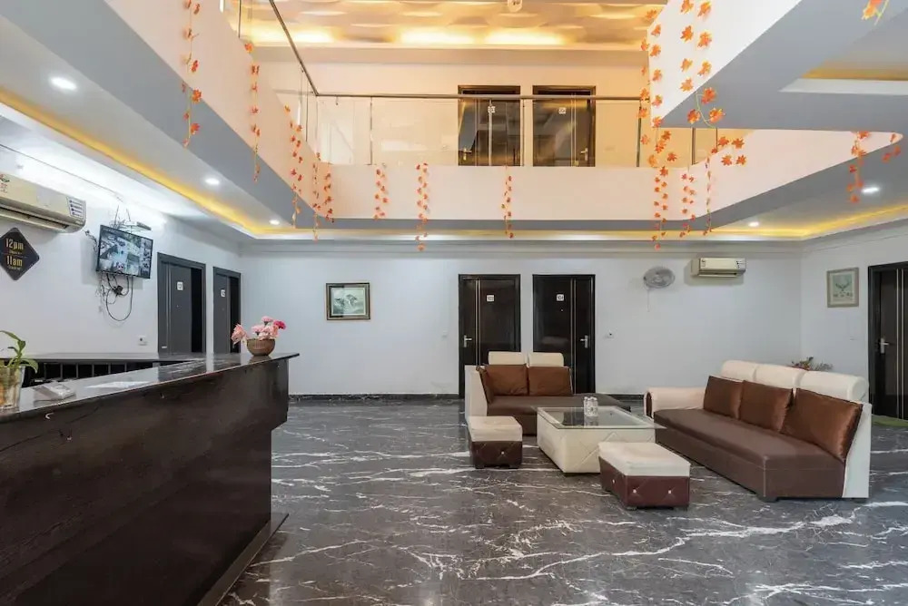Saavi Hotel Huda City Centre