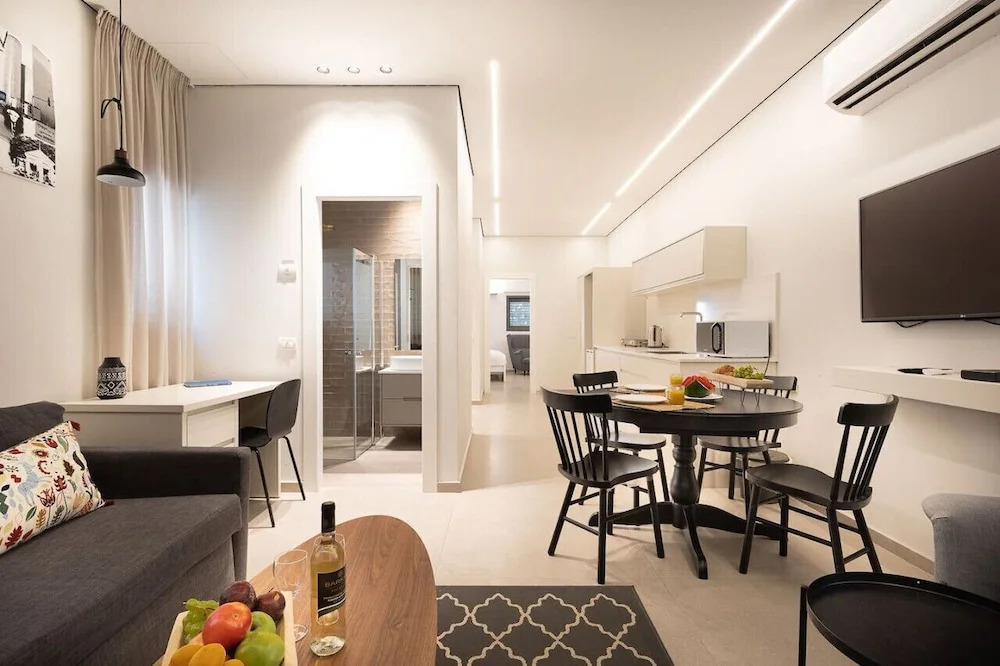 Cozy Apartment in the Heart of Tel Aviv