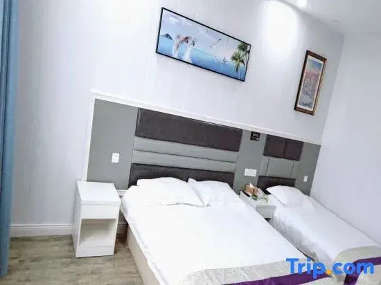 Huashu Hotel (Jiuxin Highway, Songjiang Caohejing Development Zone)