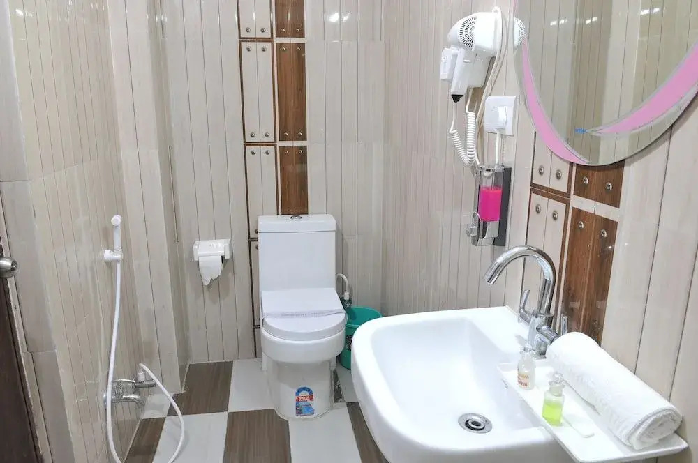 New Hotel Shiva