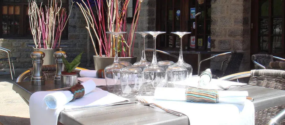 Logis Hôtel Restaurant LAuberge du Chateau