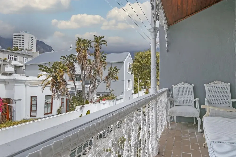 The Gordon Townhouse