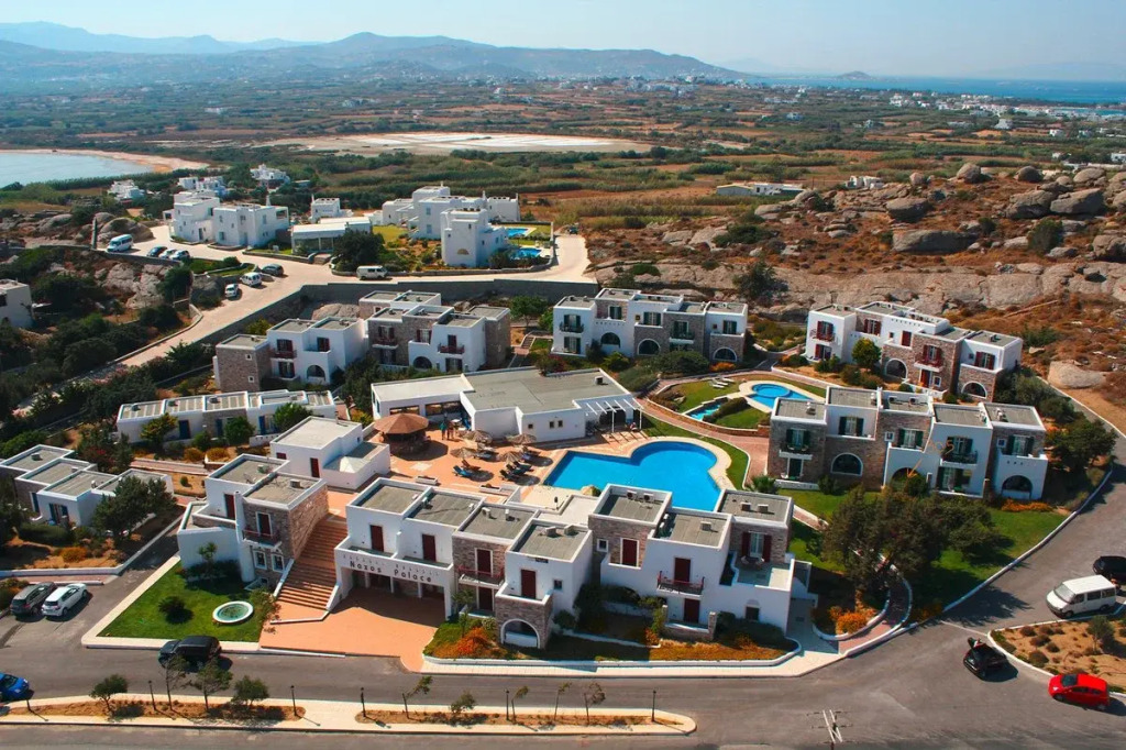 Naxos Palace Hotel