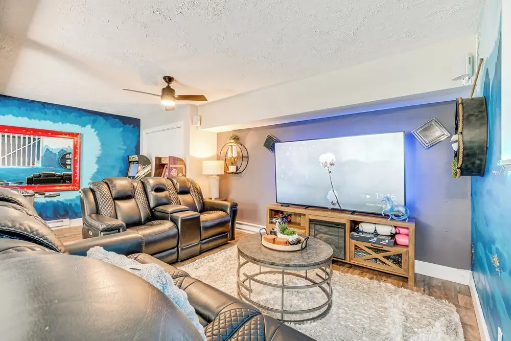 A Time to Remember' Home in Tobyhanna With Pool!