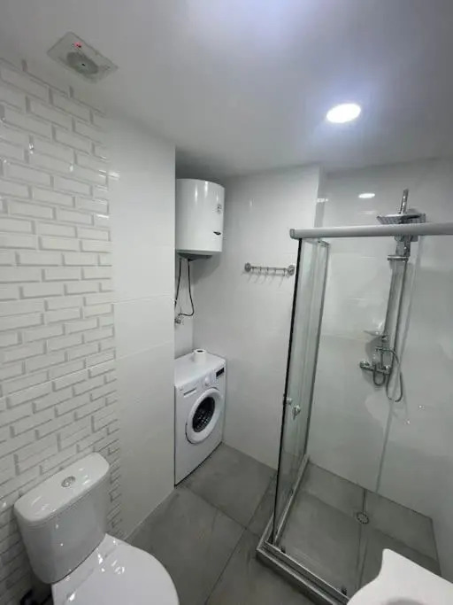 Leo Group Luxury Apartment 14-296B Sunrise Batumi