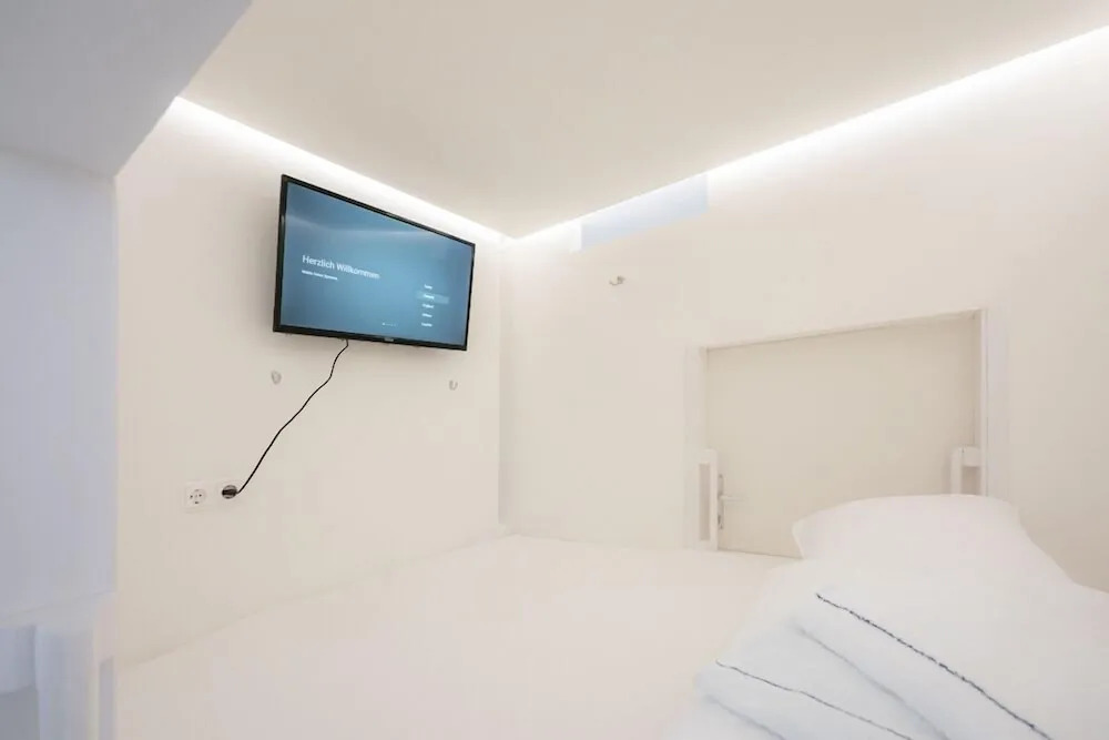 Robin Wood Capsule Hostel