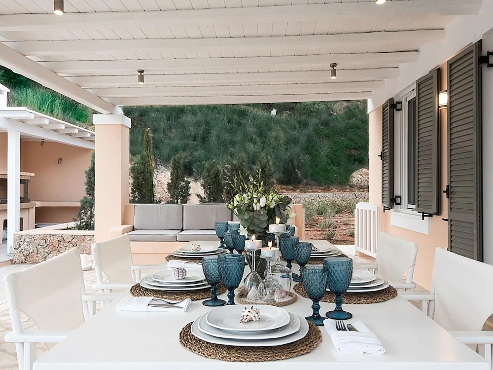 Villa in Peloponnese With Pool