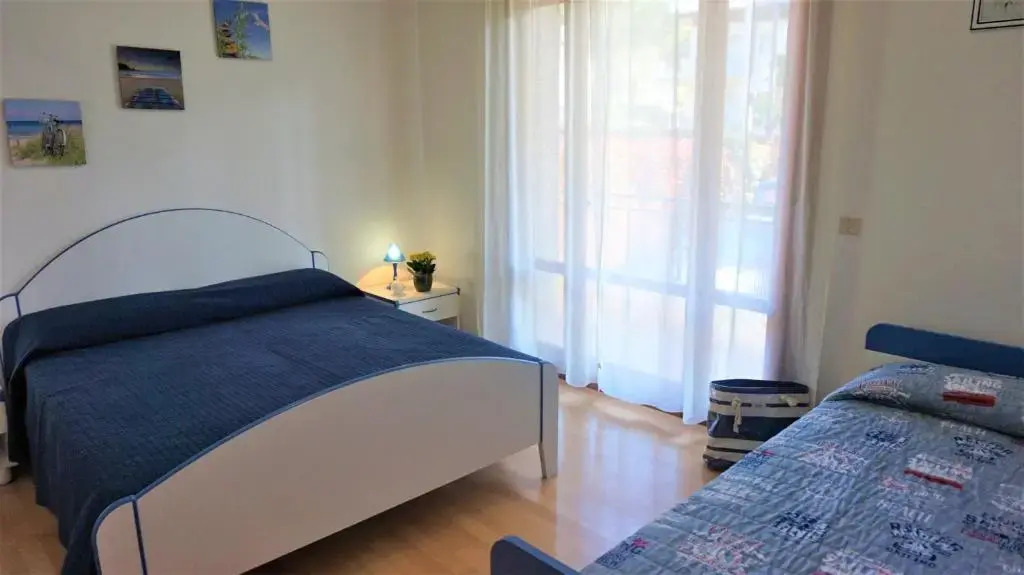 Lovely Flat on the Mezzanine Floor With Garden and Terrace by Beahost Rentals