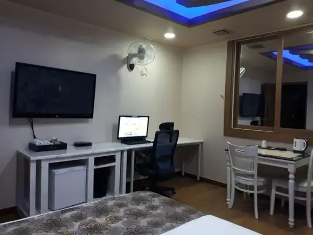 Tiffany Motel