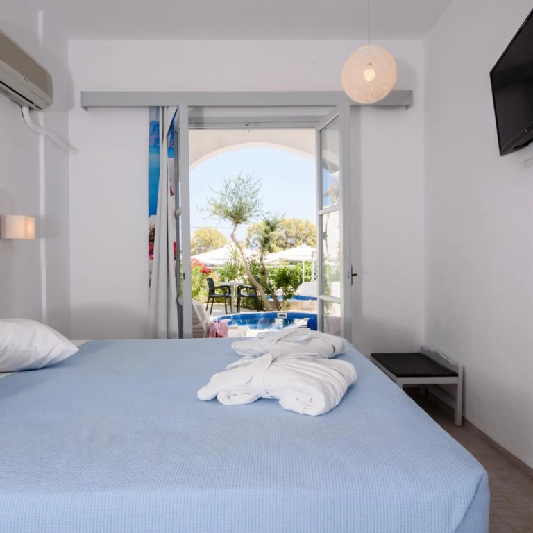 RK Beach Hotel