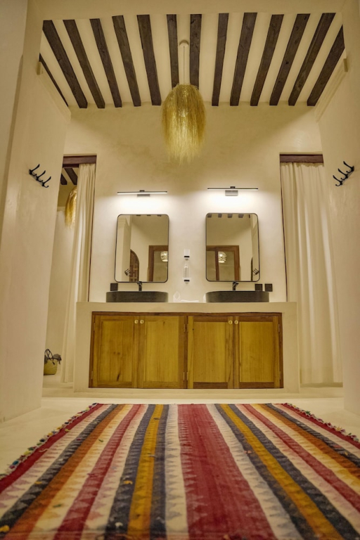 Lamu Coastal Villa Near Beach Private Pool - 2353
