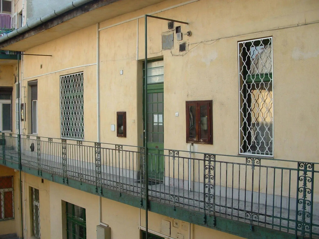 Ace Hostel