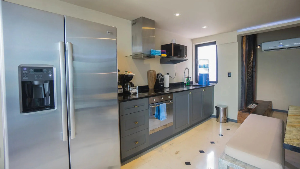 Lotus Luxury Condo
