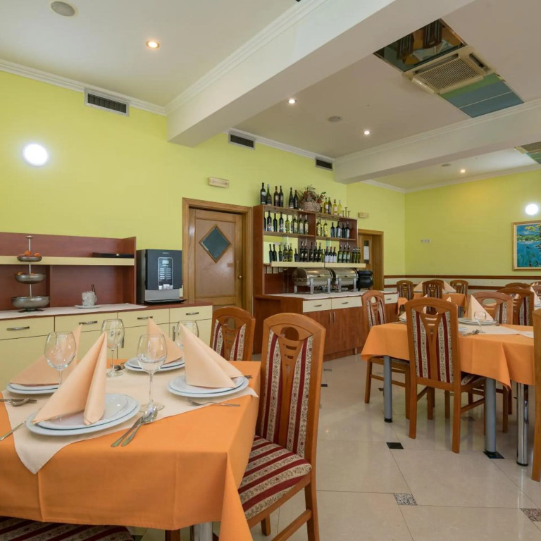 Hotel Adria