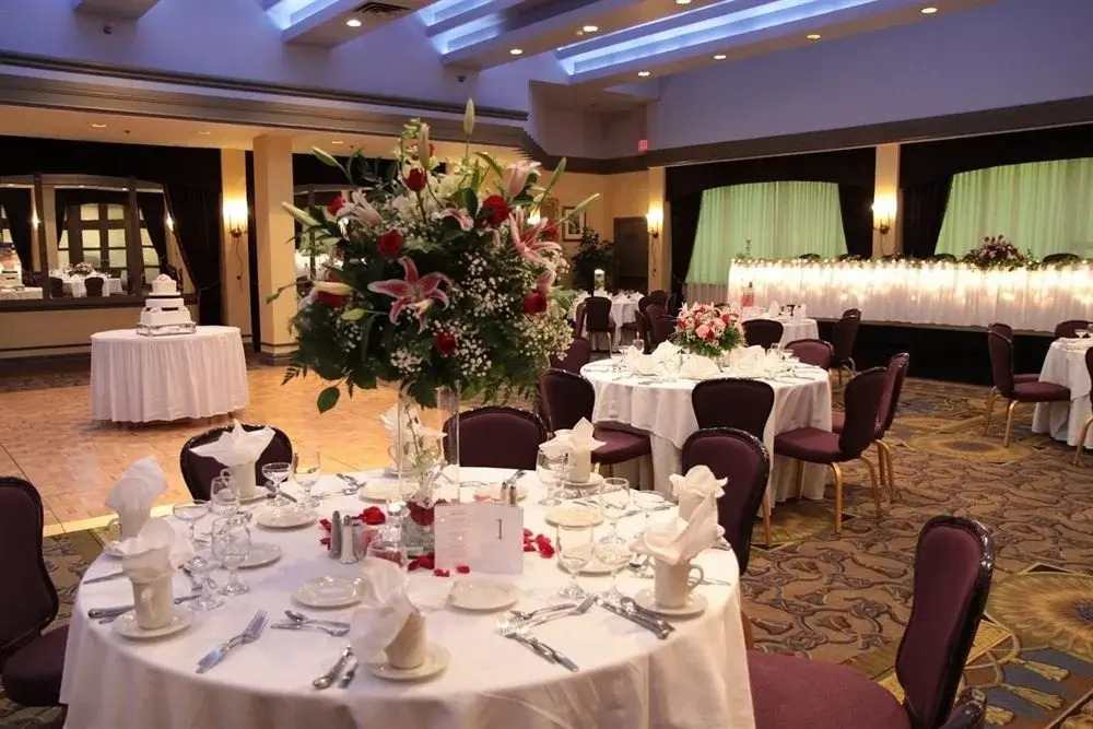 Holiday Inn Pittsburgh-Monroeville