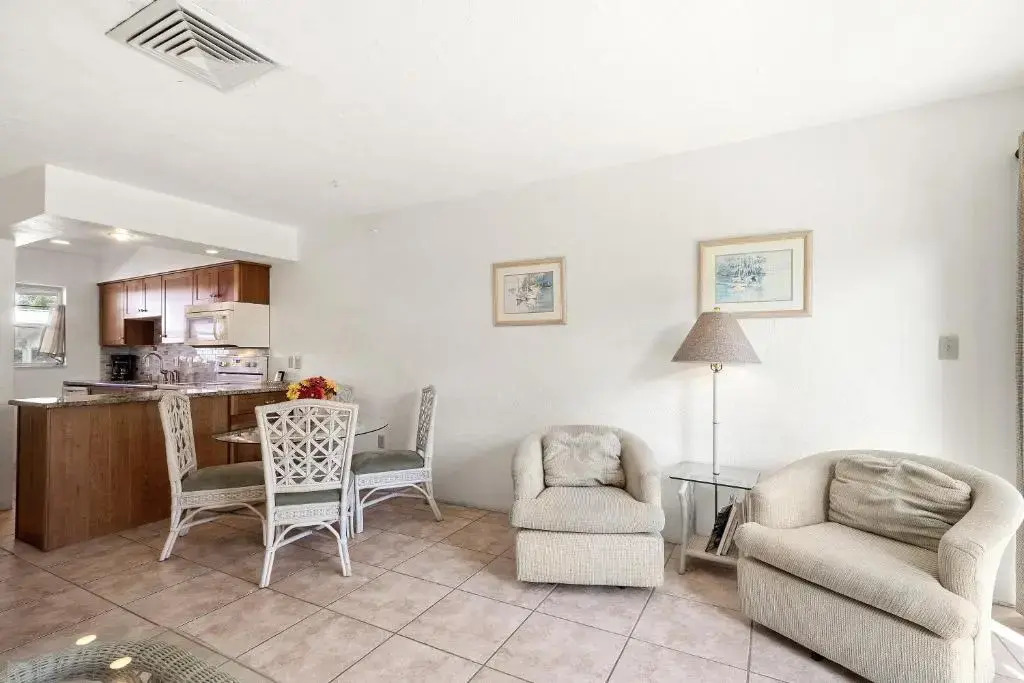 Jamaica Royale 91, 3 Heated Pools, 2 Bedrooms, WiFi, Sleeps 6