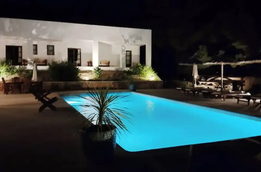 San Josep 6-bed Villa, Sleeps 14, Pool & Sea View