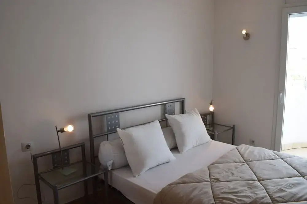 306-magnífica Casa con Piscina y Amarre