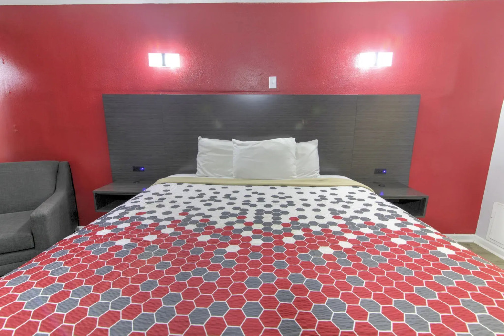 Econo Lodge Norfolk Airport